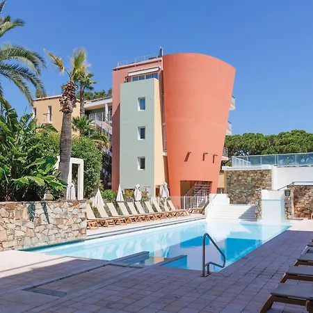 Vauban Superbe T2 Avec Vue Port Résidence De Gamme Clim Parking Privé Wi-fi