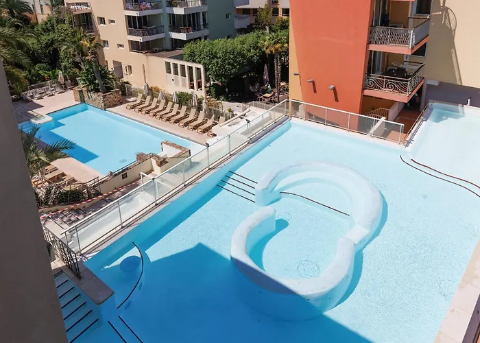 Vauban Superbe T2 Avec Vue Port Résidence De Gamme Clim Parking Privé Wi-fi Appartamento