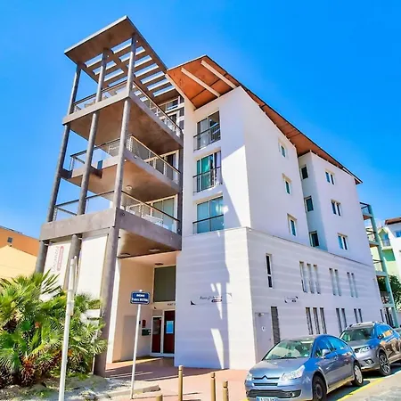 Lejlighed Vauban Superbe T2 Avec Vue Port De Gamme Clim Parking Prive Wi-fi